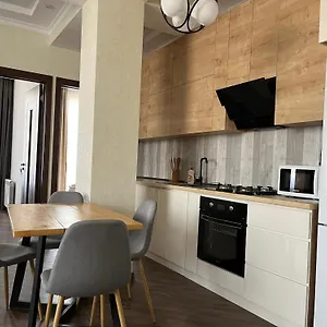 Aparthotel Vazi